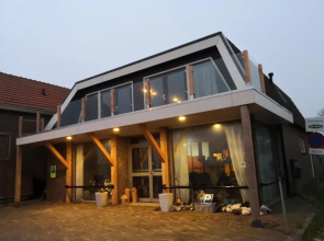 4T4 Apartment C