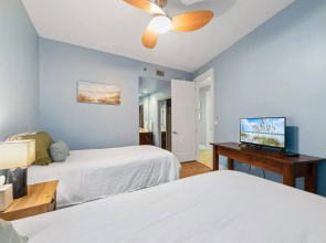 Bella Luna 407 - Beautiful Upscale Unit with Gorgeous Views