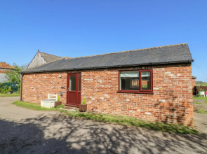 1 Pines Farm Cottages