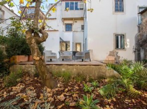 Portas de São Bento Apartment