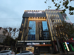 Brown Hotel