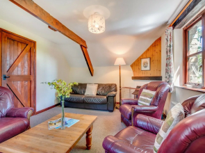 Characteristic Stone Farmhouse in Hilly Devon near Sea