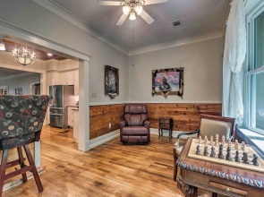 Spacious and Updated 1920's HSNP Craftsmen Home