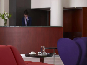 Kyma Suites Beach Hotel