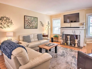 Central Eugene House w/ Updated Interior & Yard!