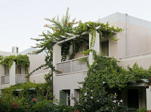 Pearl Beach Hotel