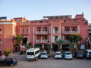 Hotel Salama