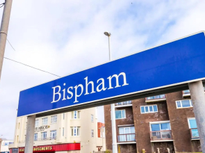 Pets stay for free - Perfect Family Break - sleeps 8