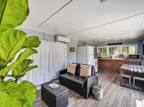 Low-key Poway Home ~ 20 Mi to La Jolla & San Diego