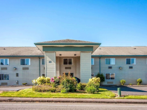 Bridgeway Inn & Suites Sublimity