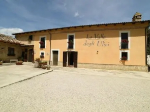 Agriturismo " La Valle degli Ulivi"
