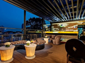 Signature Boutique Hotel