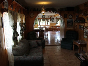 Columbia Valley B & B