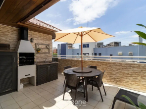 Penthouse W/terrace 5 min From the Beach Cos302