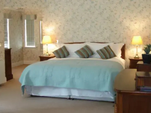Red Cliff Lodge Restaurant and Seaview Suites