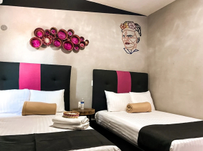 Taxaha Suite