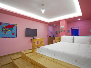 Marsh Mallow Pension