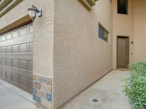 1 Mi to Golf: Lake-view Condo w/ Pool in Chandler!