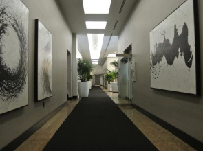 Fortune House Hotel Suites