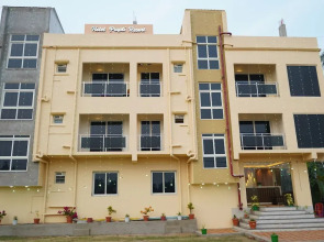 Prapti resort