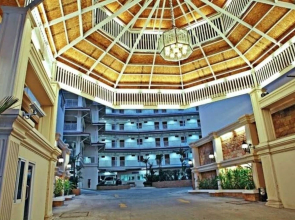 Baan Klang Hua Hin Resort & Condominium