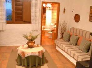 Casa Cueva Mama Nieves