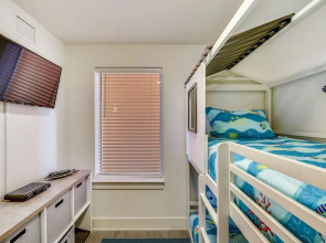 Calypso Resort And Towers by Book That Condo