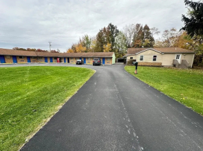 Westgate Manor Motel Austintown-Younstown, Ohio