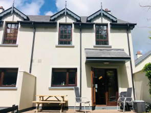 3 Bedroomed Home Just 15 Mins Walk From Kenmare Town