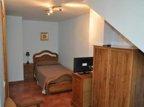 Hotel Puente de Piedra