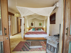 The Gili Beach Resort