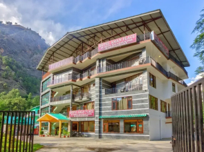 Aman place by Hotel Malabar KASOL