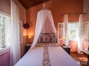 Riza Stone Cottage