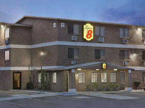 Super 8 Lake Havasu City