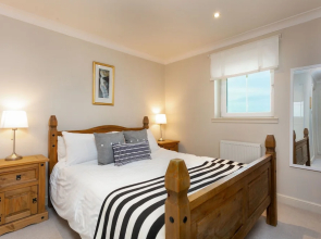 Taylor Retreat -  Donnini Apartments