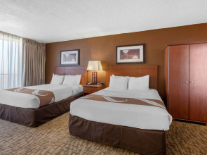 Quality Inn View of Lake Powell - Page