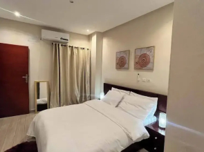 Luxury Two-room Apartment