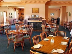 Golden Age Motel