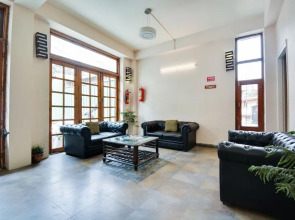 Oyo 6231 Hotel Aangan Regency