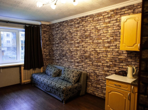 Apartments on 79 Kommunisticheskaya Street