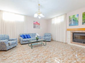 Fidalsa Villa Grand White House