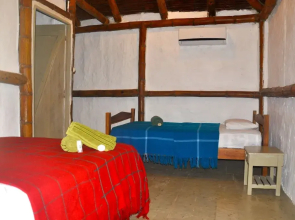 Hostal Viejamar - Hostel