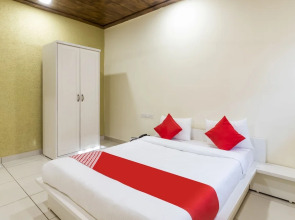 Hotel Pleasure Suites by OYO Rooms