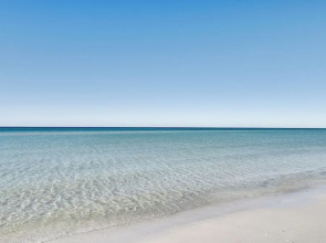 PCB Studio w/ Private Patio: Steps to Beach!