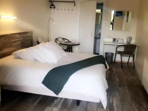 Wildwood Lodge