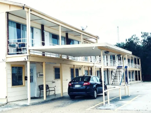 Executive Inn