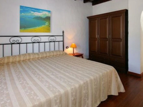 Villa - 3 Bedrooms with Pool - 103089
