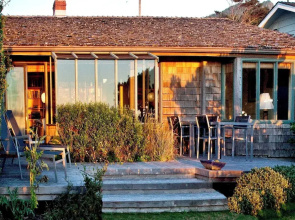 Arch Cape Escape by Avantstay Sensational Clift Top Home w/ Pacific Ocean Views