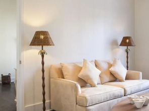 The Southernmost Inn - Adults Only