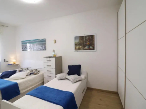 Luisa Holiday House With Air Conditioning And Balcony